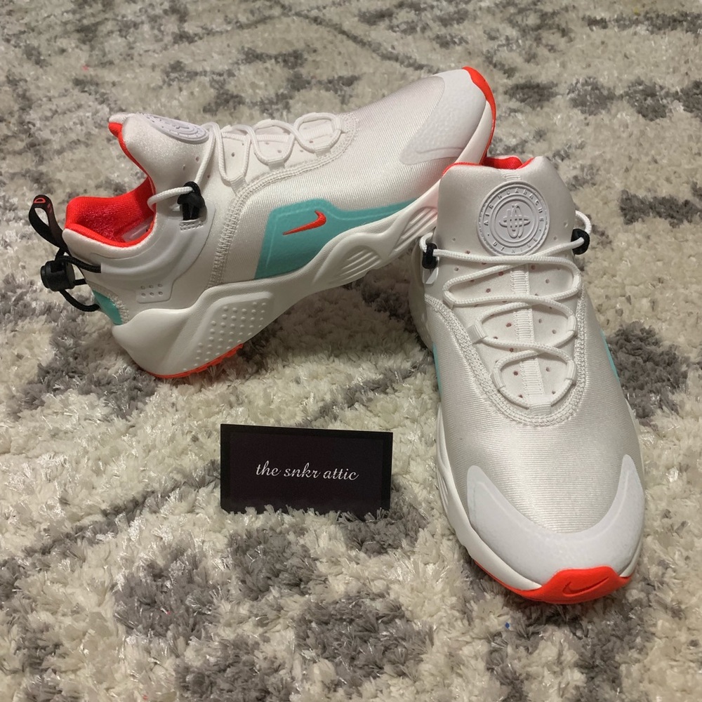 ❗️SOLD❗️Nike Air Huaraches city move